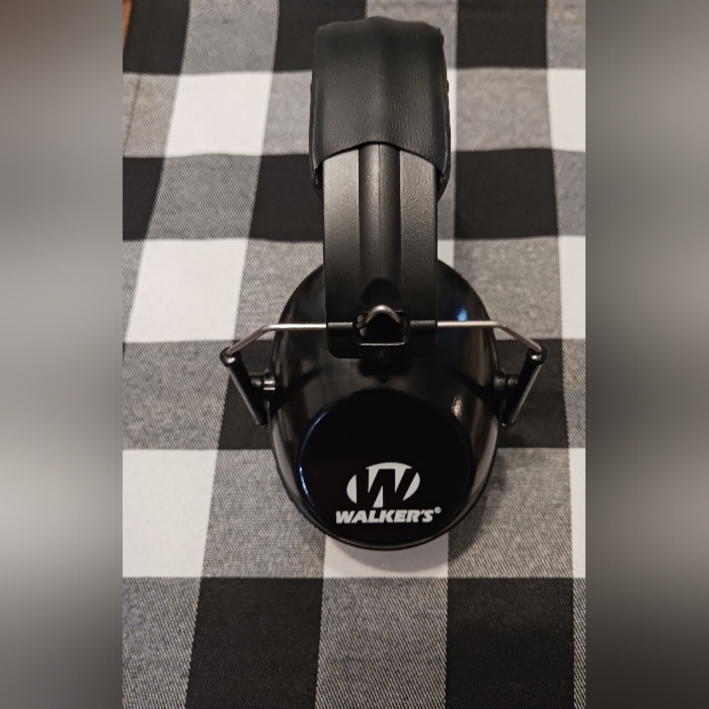 Walker's Low Profile Noise Canceling Ear Muffs